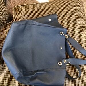 Elegant Navy Blue Leather Tote Bag